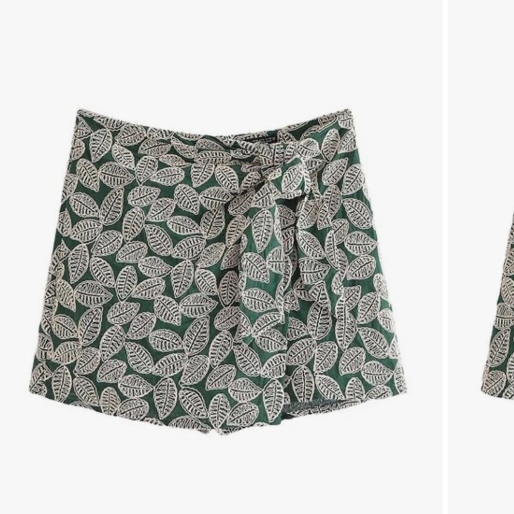 NWT Zara TRF Women Fashion Contrast Embroidery Skort US M